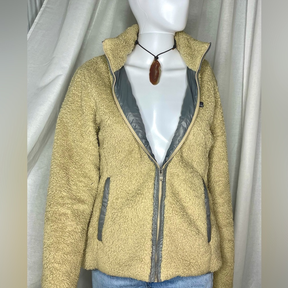 Patagonia fleece jacket